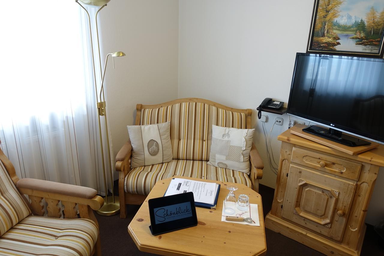 Hotel Gasthof Schoenblick نيوماركت إن دير أوبيرفالز المظهر الخارجي الصورة
